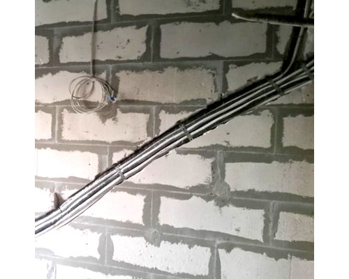 Штробление стены под нишу для дренажной помпы Ballu 150х70 мм. (Пеноблок/газобетон)